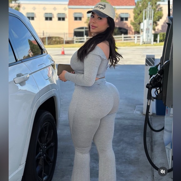 Fashion Nova Pants - Women's Gray two piece pant set